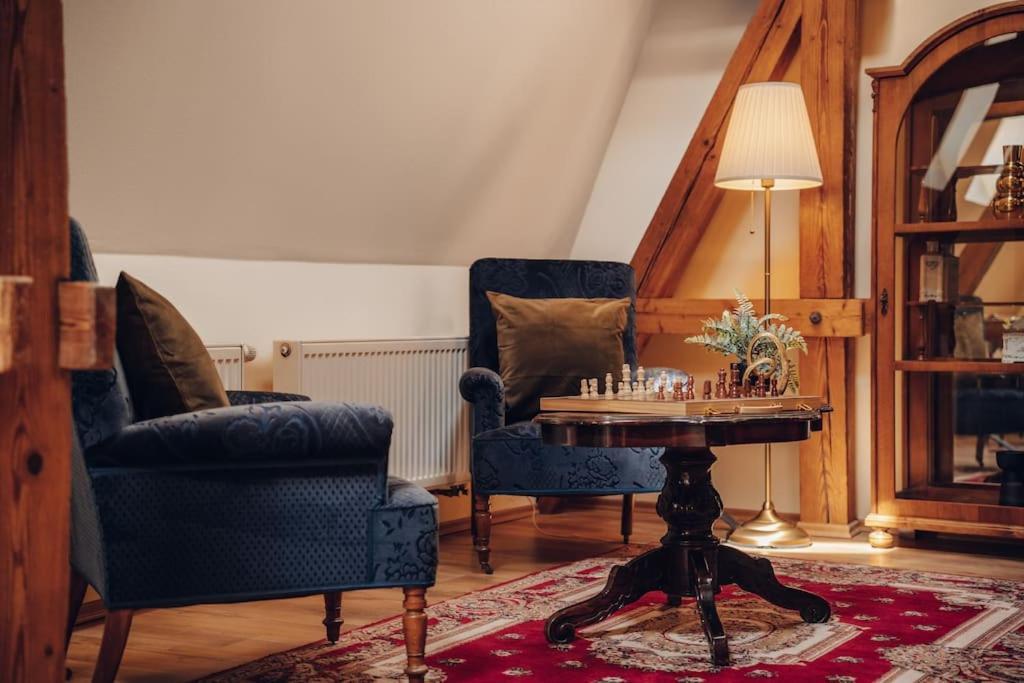 شقة Magnificent Historical Penthouse In The Heart Of براغ المظهر الخارجي الصورة