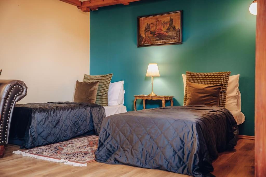 شقة Magnificent Historical Penthouse In The Heart Of براغ المظهر الخارجي الصورة